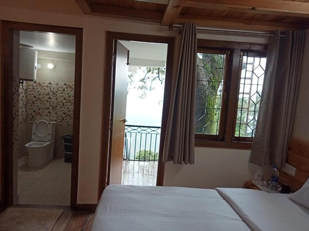 The Kumaon Retreat Hotell Nainital Rum bild