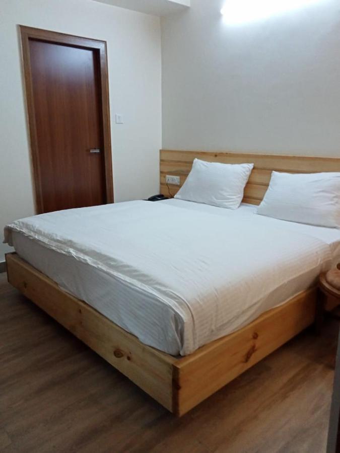 The Kumaon Retreat Hotell Nainital Rum bild