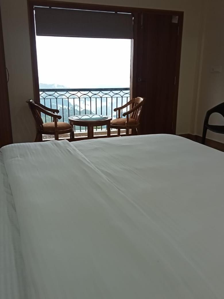 The Kumaon Retreat Hotell Nainital Rum bild