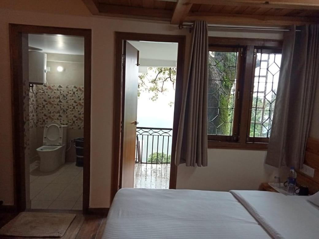 The Kumaon Retreat Hotell Nainital Rum bild